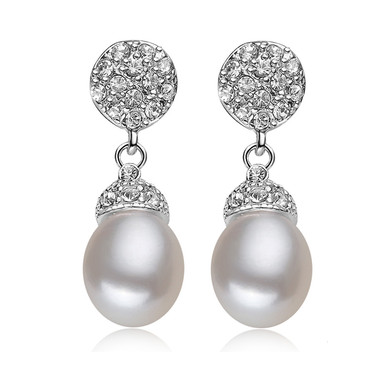 Crown Style Pearl Earring