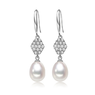 Exotic Style Pearl Earring
